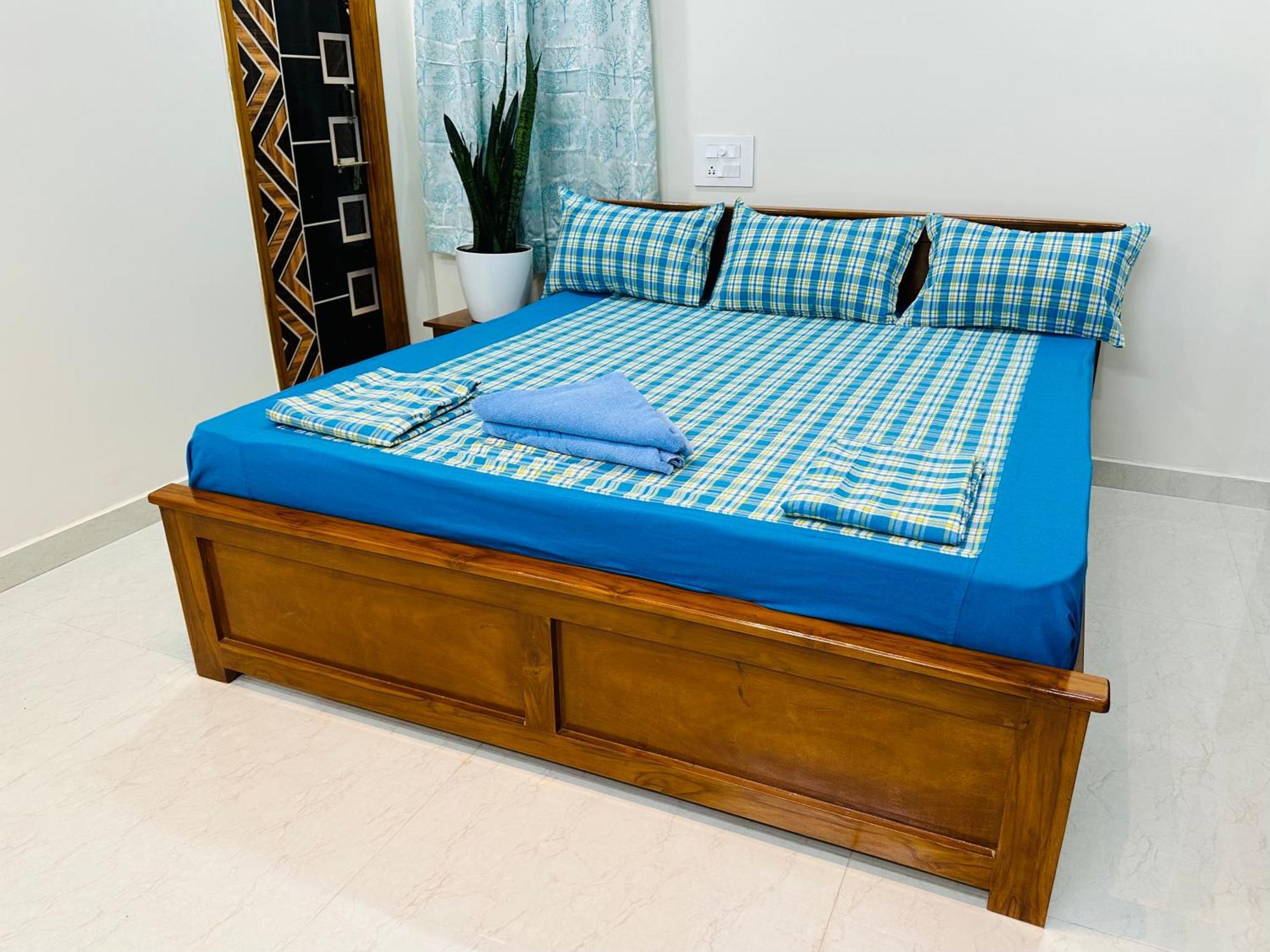 Truelife - 3Bhk Luxury Suites - Ps4 Veg Restaurant, On The Way To Balaji Temple - 2500 Sft Large Signature Apartments - Modular Kitchen - Super Fast Wifi, Smart Tv, 250 Jio Channels - Parking - Easy Access To All Temples - Top Service With Lots Of Lo Tirupati Exterior foto
