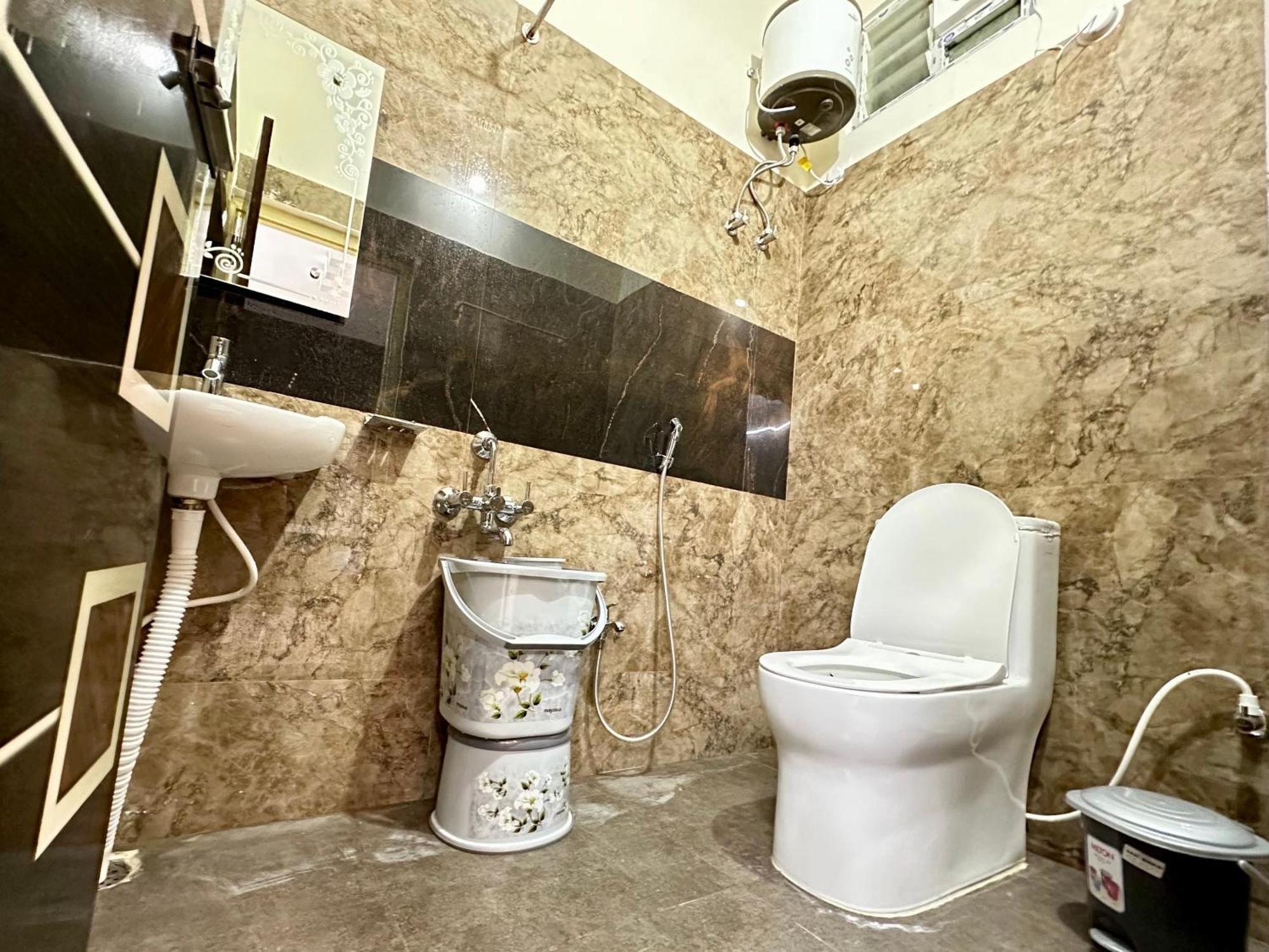 Truelife - 3Bhk Luxury Suites - Ps4 Veg Restaurant, On The Way To Balaji Temple - 2500 Sft Large Signature Apartments - Modular Kitchen - Super Fast Wifi, Smart Tv, 250 Jio Channels - Parking - Easy Access To All Temples - Top Service With Lots Of Lo Tirupati Exterior foto