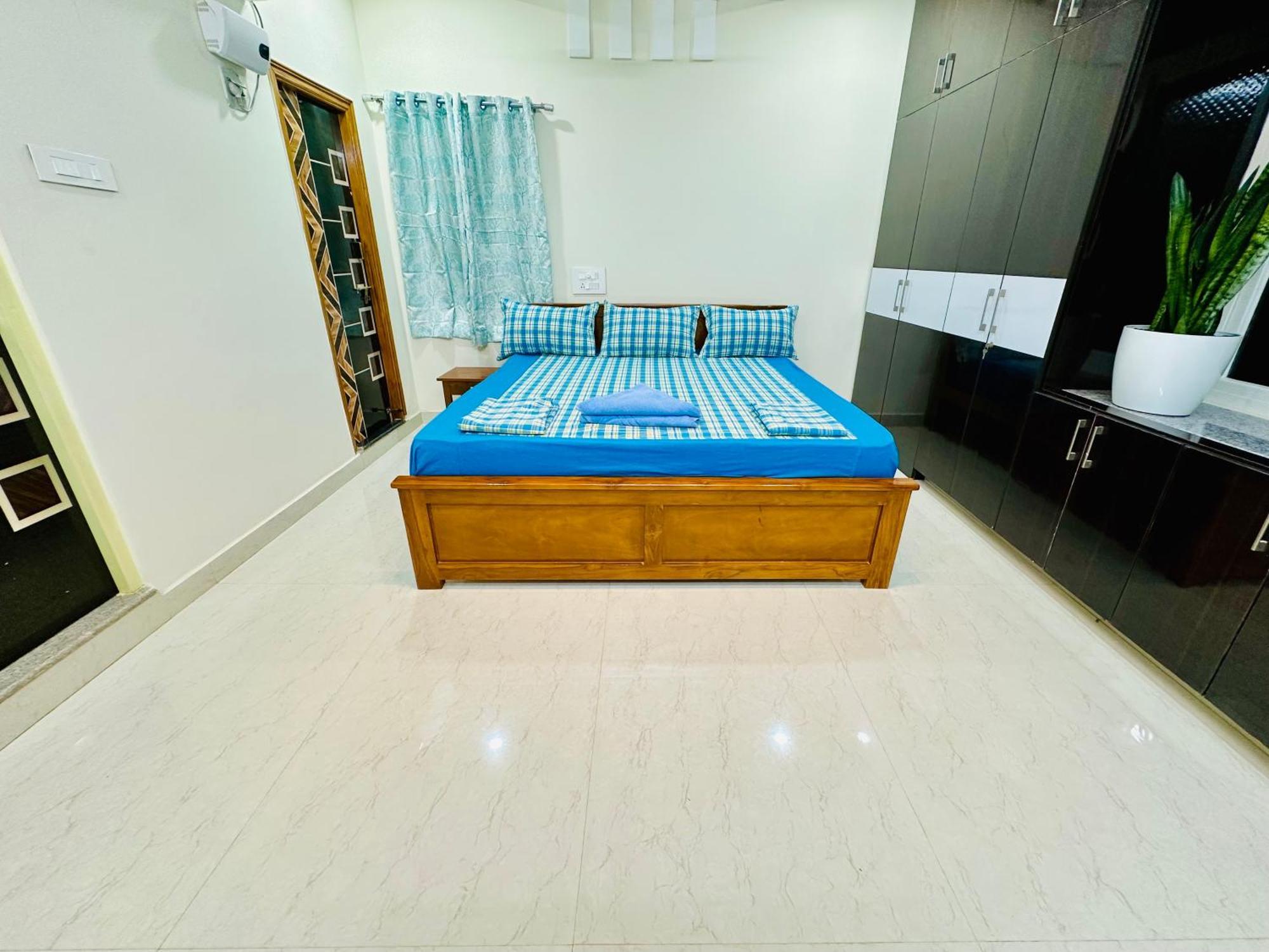Truelife - 3Bhk Luxury Suites - Ps4 Veg Restaurant, On The Way To Balaji Temple - 2500 Sft Large Signature Apartments - Modular Kitchen - Super Fast Wifi, Smart Tv, 250 Jio Channels - Parking - Easy Access To All Temples - Top Service With Lots Of Lo Tirupati Exterior foto